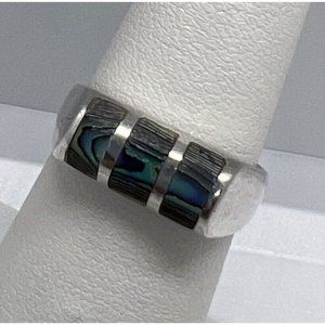 925 STERLING SILVER ABALONE  RING SIZE 5